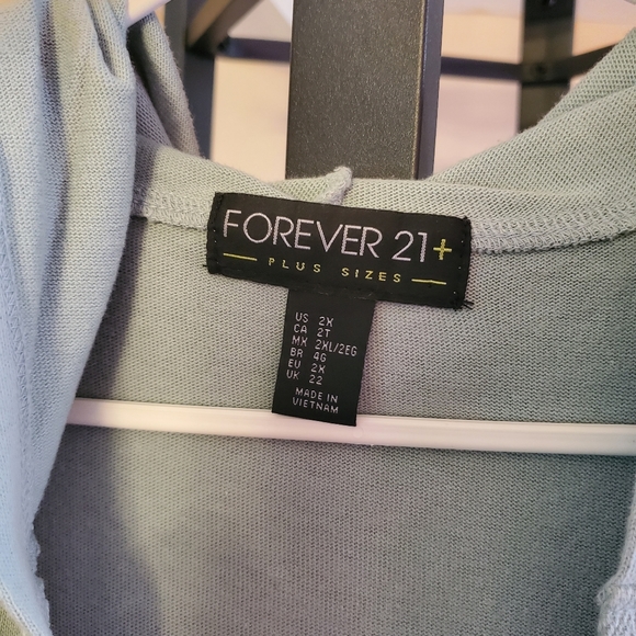 Forever 21 plus size hoodie dress - Picture 2 of 3